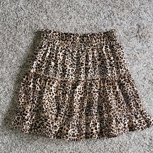 Leopard ruffle skirt